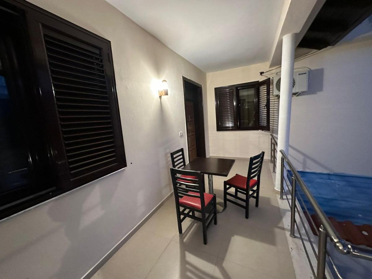 Elby Apartments Berat Exterior photo