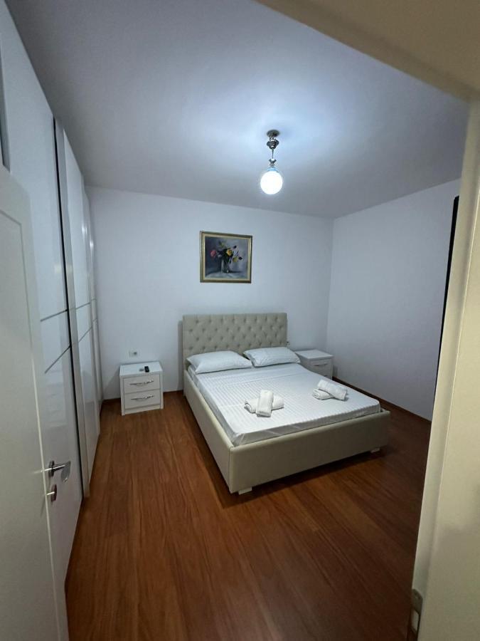 Elby Apartments Berat Exterior photo